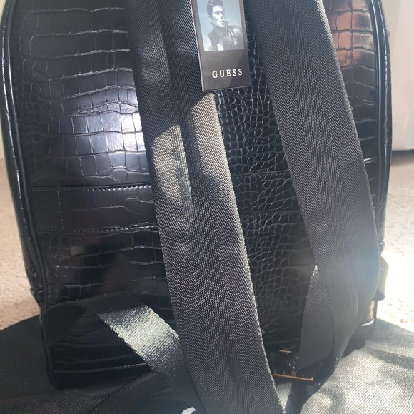 Guess bagpack - Picture 6 of 7